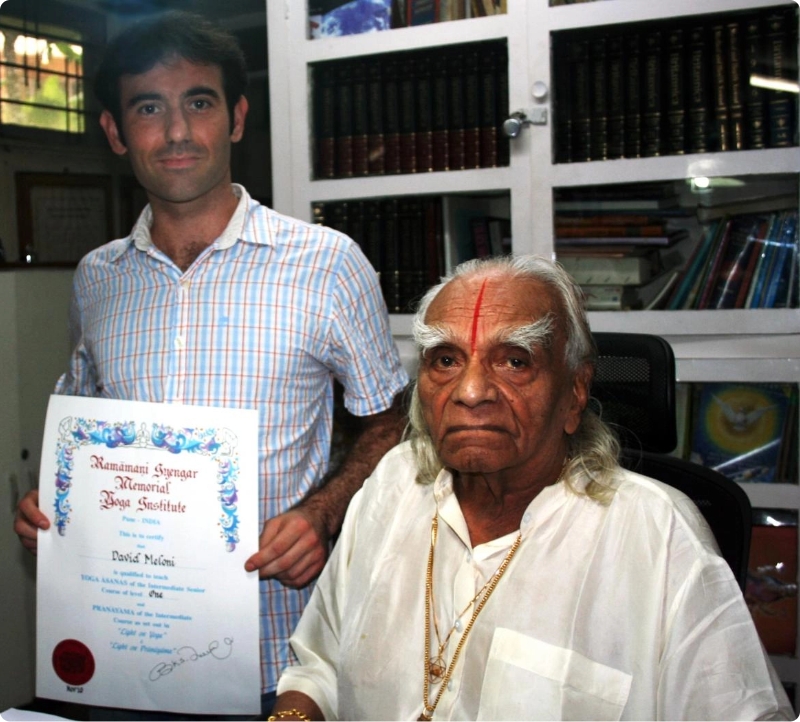 iyengar yoga rahasya firenze